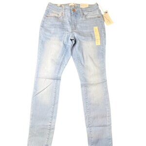 SALE!! 2 for‎ $15 Women's Mid-Rise Skinny Jeans -Light Denim 4/27S NWT MSRP $25